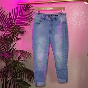 LEE - LIGHT WASH HIGH RISE SKINNY JEANS